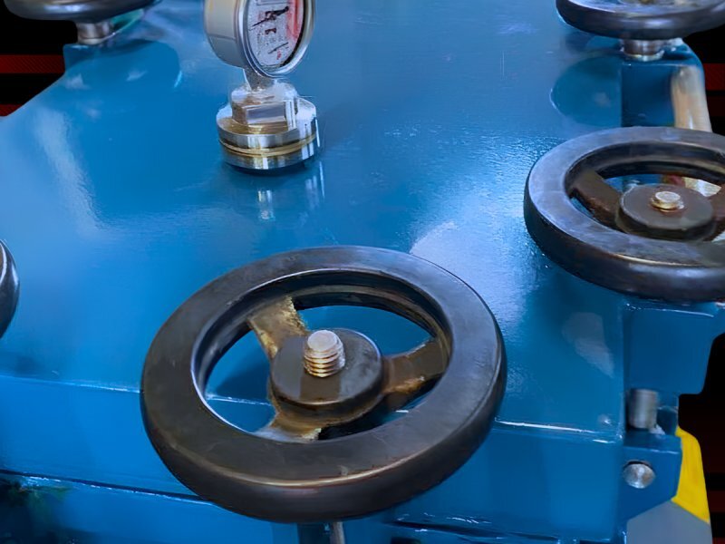 Preservare L'Efficienza Delle Tue Pompe Filtro OMG: la manutenzione del gruppo coperchio TE