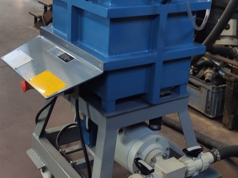 The uses of copper in galvanic processes and the role of the filter pump