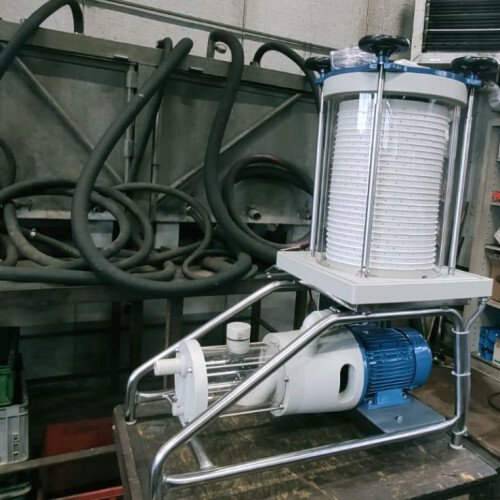 POMPE FILTRANTE EN LIVRAISON RAPIDE CESE 5  